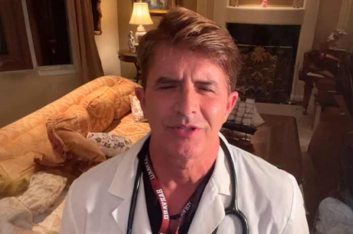 Após polêmica com Patrícia Abravanel, Dr. Rey anuncia afastamento da TV - Foto: Reprodução/ Instagram