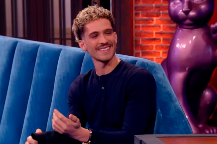 João Guilherme no "Lady Night" - Foto: Reprodução/ Instagram