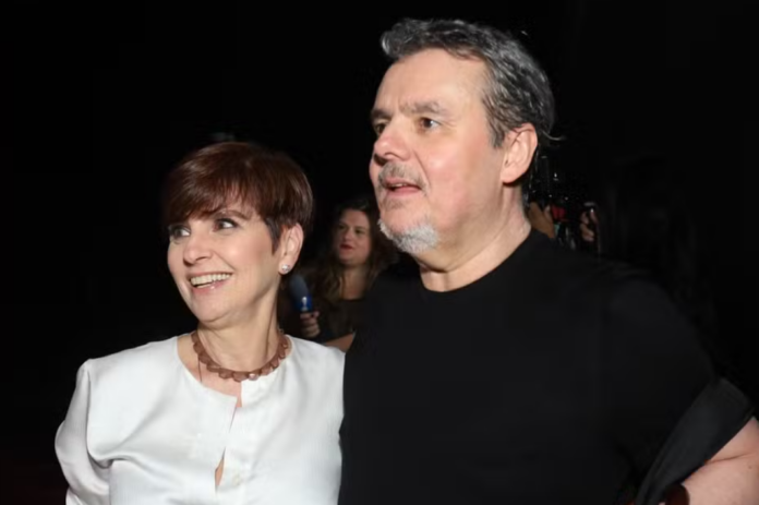 Lídia Brondi e Cássio Gabus - Foto: Clayton Felizardo/Reprodução