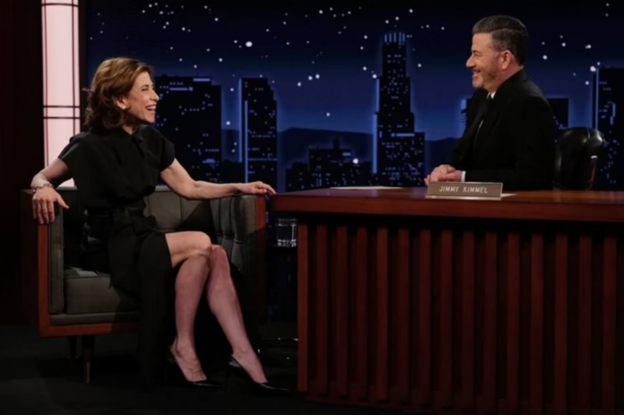 Fernanda Torres - Foto: Reprodução/Jimmy Kimmel Live!