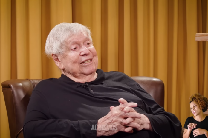 Boni - Foto: Reprodução/Youtube Boni - Foto: Reprodução/Youtube