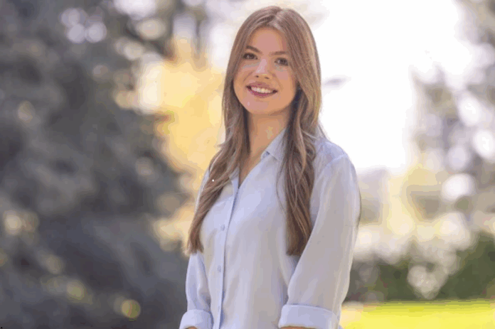 Sofía é condecorada aos 18 - Foto: Reprodução